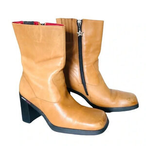 TOMMY HILFIGER Women’s Tan Vintage 90s Leather Platform Boots Square Toe Sz 8.5M